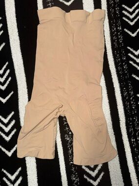 NWOT SKIMS HIGH WAISTED Nude Shapewear Shorts SIZE 3XL BBL